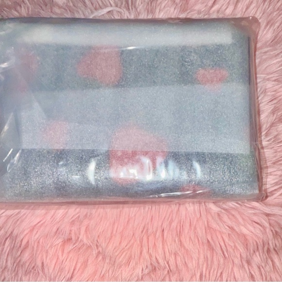 NEW Coach Coated Canvas Leather Black Strawberry Print Corner Zip Wristlet - Picture 8 of 16